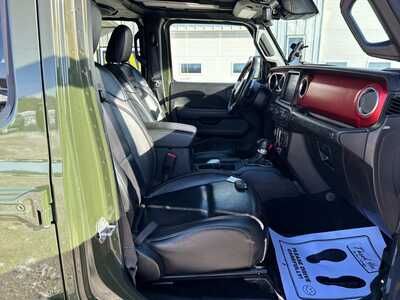 2021 Jeep Wrangler Unlimited, $24900. Photo 9