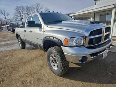 2003 Dodge 3500 Ext Cab, $10900. Photo 3