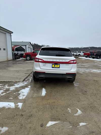 2017 Lincoln MKX, $8900. Photo 11