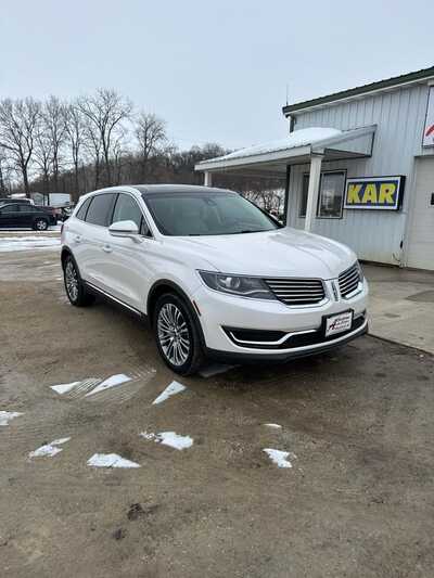 2017 Lincoln MKX, $8900. Photo 2