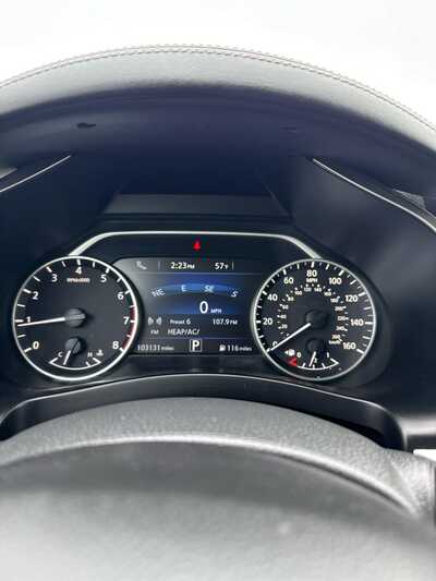 2016 Nissan Murano, $11900. Photo 3