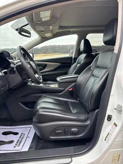 2016 Nissan Murano, $11900. Photo 7