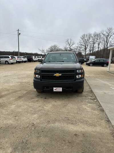2014 Chevrolet 1500 Reg Cab, $10900. Photo 12