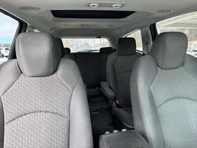 2011 Chevrolet Traverse, $4900. Photo 9