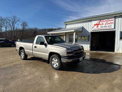 2006 Chevrolet 1500 Reg Cab, $4500. Photo 2