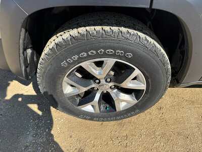 2015 Jeep Cherokee, $11900. Photo 11