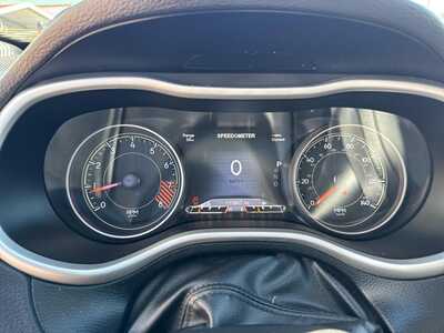 2015 Jeep Cherokee, $11900. Photo 3