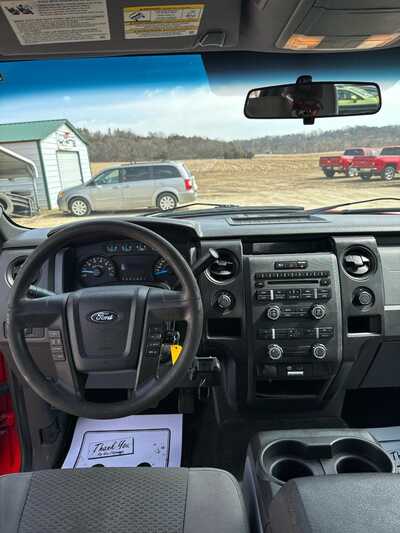 2014 Ford F150 Crew Cab, $9900. Photo 4