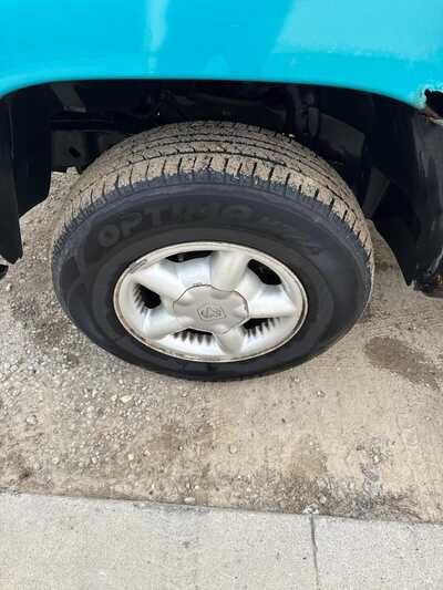 1997 Dodge Dakota Reg Cab, $1900. Photo 12