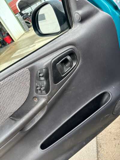 1997 Dodge Dakota Reg Cab, $1900. Photo 5