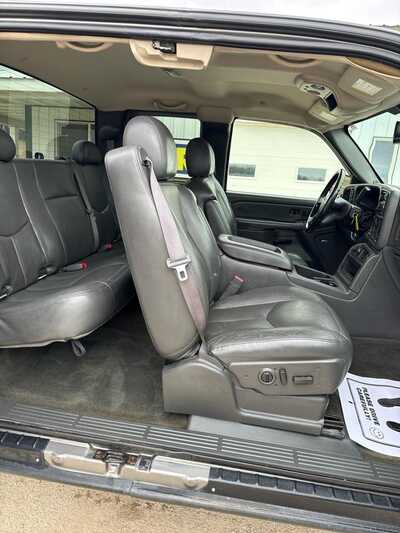 2006 GMC 1500 Ext Cab, $5900. Photo 7