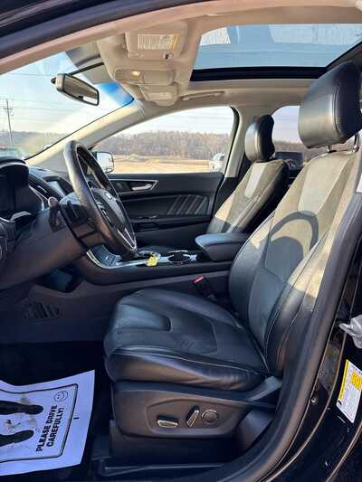 2015 Ford Edge, $11900. Photo 7