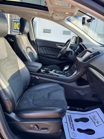 2015 Ford Edge, $11900. Photo 8