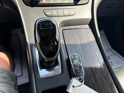 2017 Buick LaCrosse, $12900. Photo 6