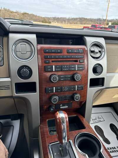 2009 Ford F150 Crew Cab, $4500. Photo 5