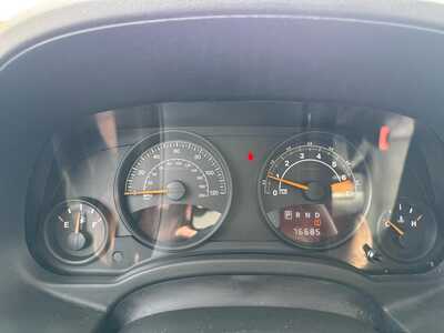 2015 Jeep Patriot, $8900. Photo 3