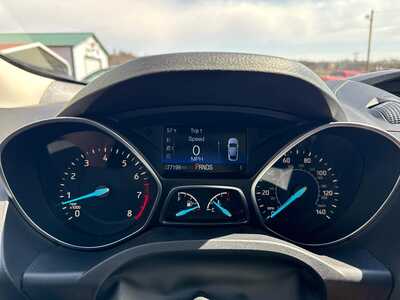 2017 Ford Escape, $8900. Photo 3