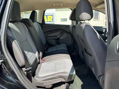 2017 Ford Escape, $8900. Photo 9