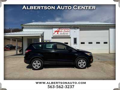 2017 Ford Escape, $8900. Photo 1