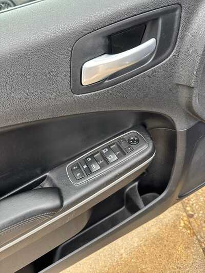 2021 Dodge Charger, $17900. Photo 5