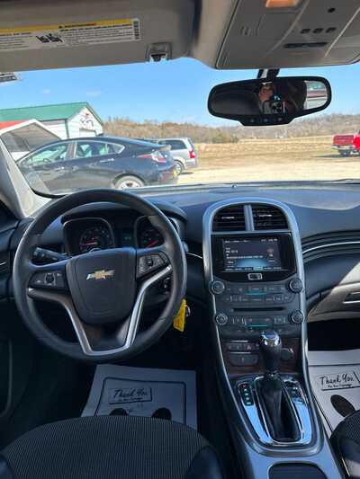 2013 Chevrolet Malibu, $7900. Photo 9