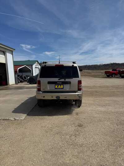 2011 Jeep Liberty, $4900. Photo 9