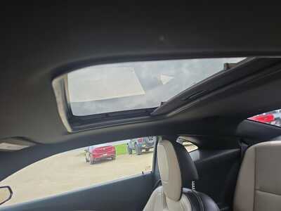 2015 Chevrolet Camaro, $10900. Photo 9