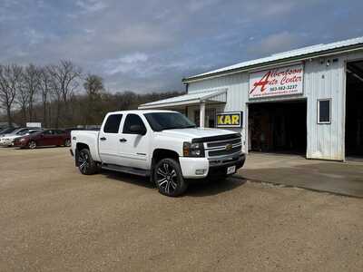 2009 Chevrolet Silverado 1500, $7900. Photo 2