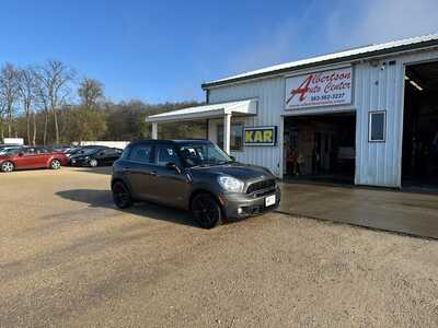 2012 MINI Cooper Countryman, $6500. Photo 2