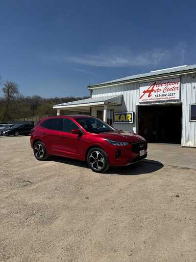 2023 Ford Escape, $19900. Photo 2