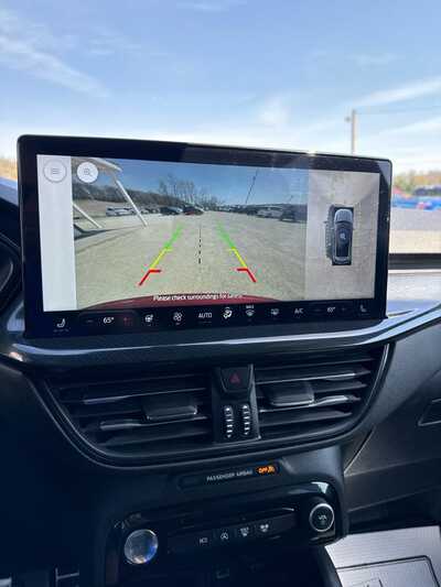 2023 Ford Escape, $19900. Photo 7