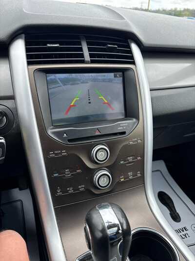 2011 Ford Edge, $6500. Photo 5