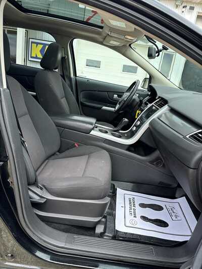 2011 Ford Edge, $6500. Photo 8