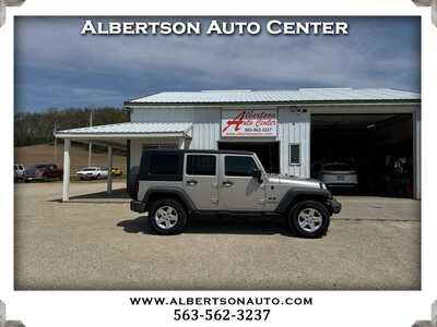 2007 Jeep Wrangler Unlimited, $10500. Photo 1