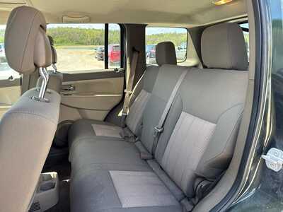 2010 Jeep Liberty, $1500. Photo 5