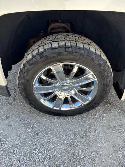 2014 Chevrolet 1500 Crew Cab, $13500. Photo 11