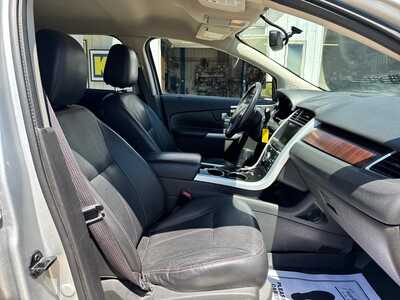 2013 Ford Edge, $6900. Photo 8