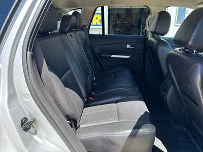 2013 Ford Edge, $6900. Photo 9