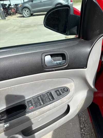 2009 Chevrolet Cobalt, $2500. Photo 5