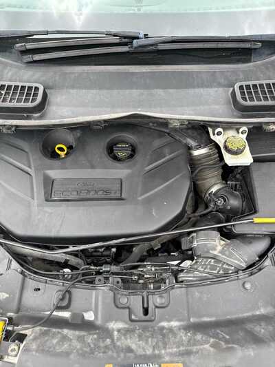 2014 Ford Escape, $5900. Photo 11