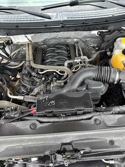 2014 Ford F-150, $13500. Photo 12