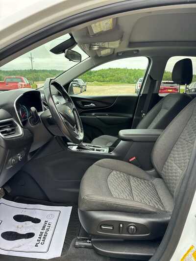 2019 Chevrolet Equinox, $11900. Photo 8
