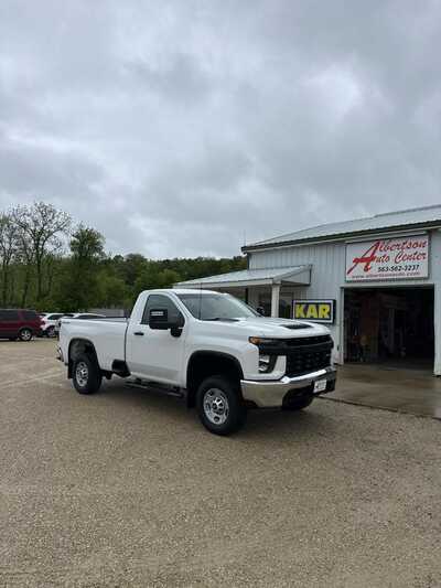 2021 Chevrolet 2500 Reg Cab, $33900. Photo 2