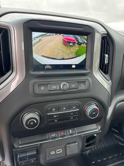 2021 Chevrolet 2500 Reg Cab, $33900. Photo 7