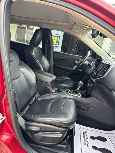 2014 Jeep Cherokee, $5500. Photo 10