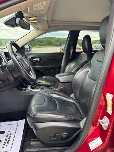 2014 Jeep Cherokee, $5500. Photo 8