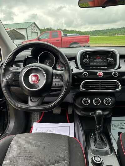 2016 Fiat 500X, $3900. Photo 4