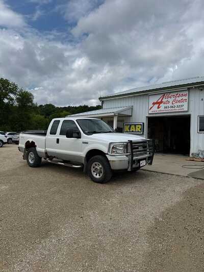 2005 Ford F250 Ext Cab, $7900. Photo 2