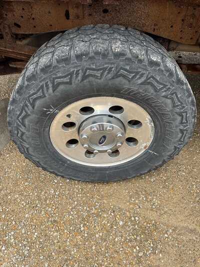 2005 Ford F250 Ext Cab, $7900. Photo 8