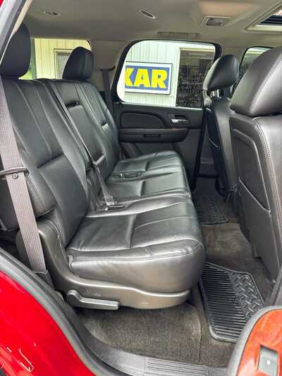 2013 Chevrolet Tahoe, $9900. Photo 10